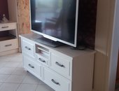 meuble TV en médium avec tiroirs en bois , laqué blanc morgins