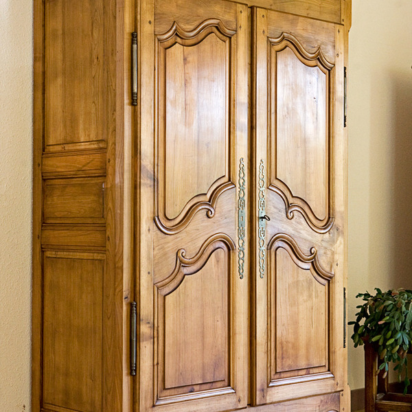 armoire merisier